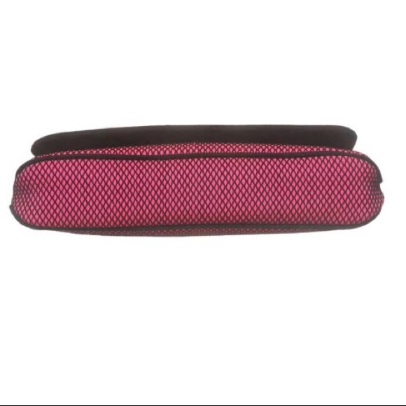 Steve Madden Mesh Clutch Convertible Shoulder Bag - Picture 5 of 5